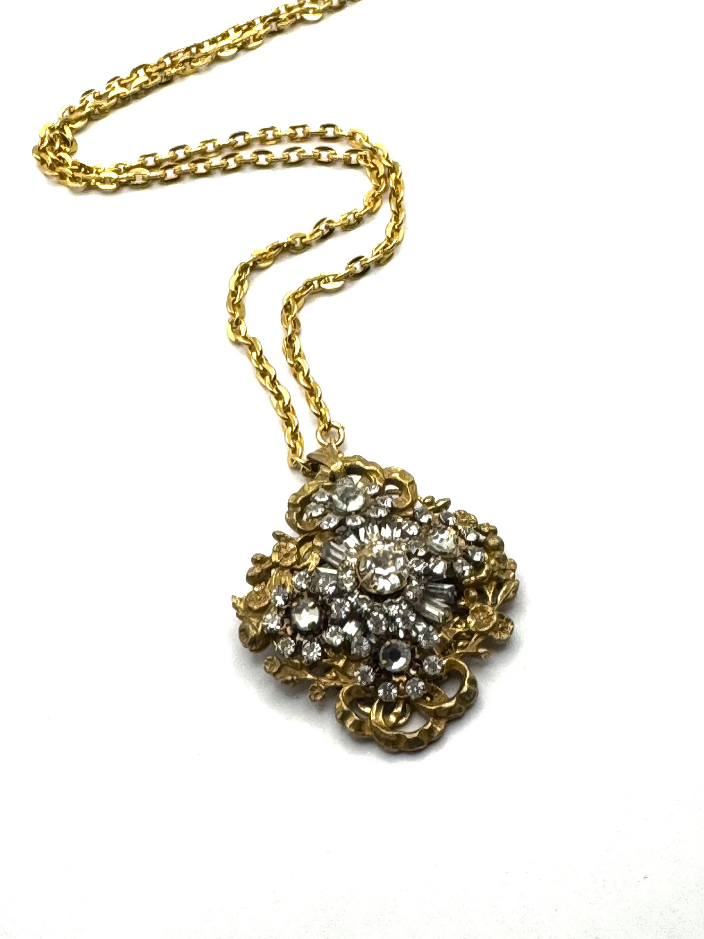 Miriam Haskell Gilt Pendant Necklace 1950s