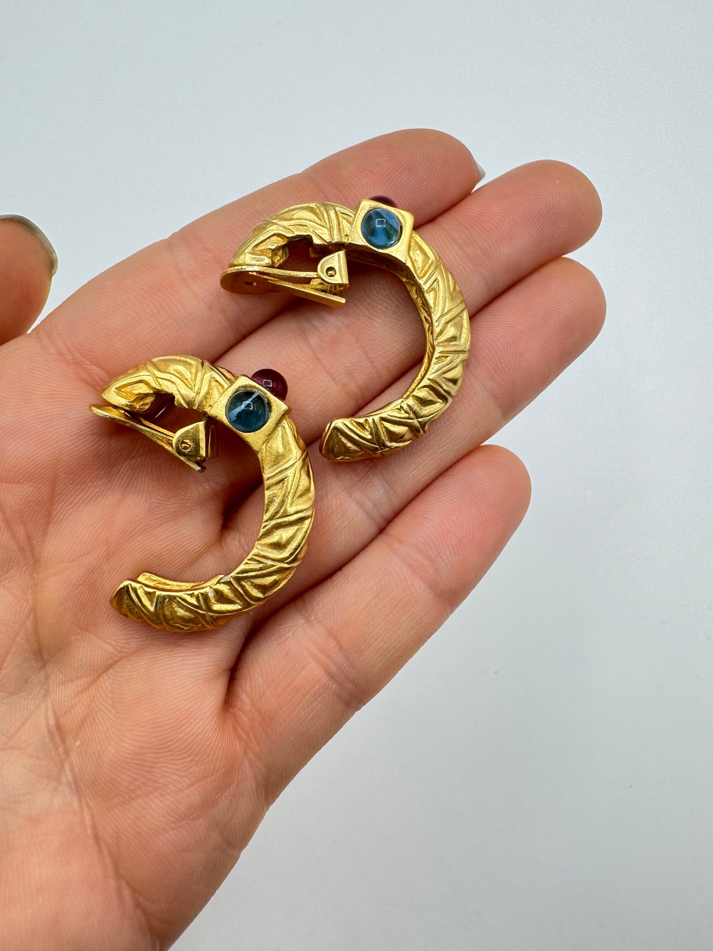Vintage Textured Gold Clip-On Earrings with Cabochon Glass Accents, 1980s Bold Style