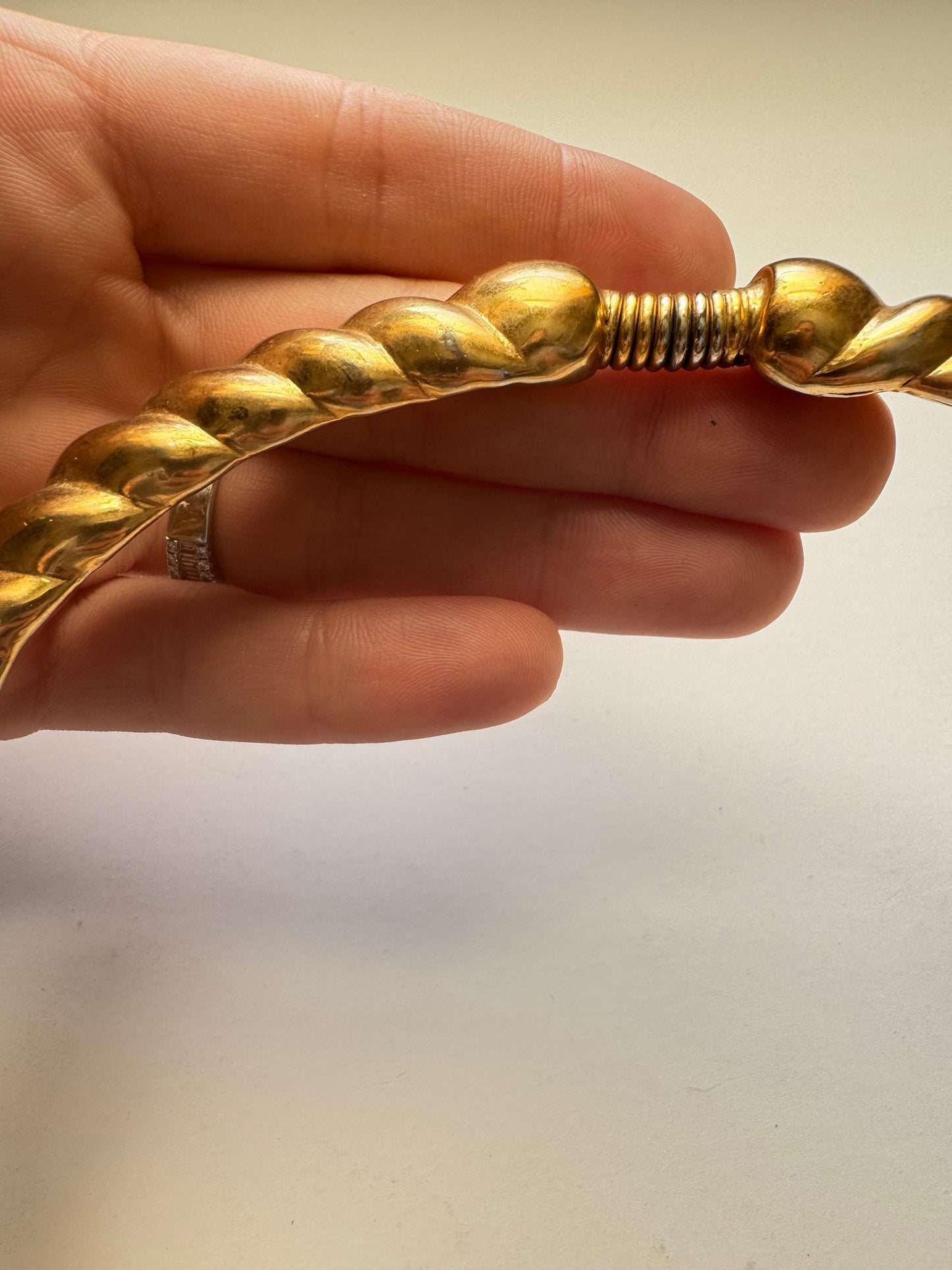 Vintage Bold Gold-Tone Rope Twist Torque Collar Necklace