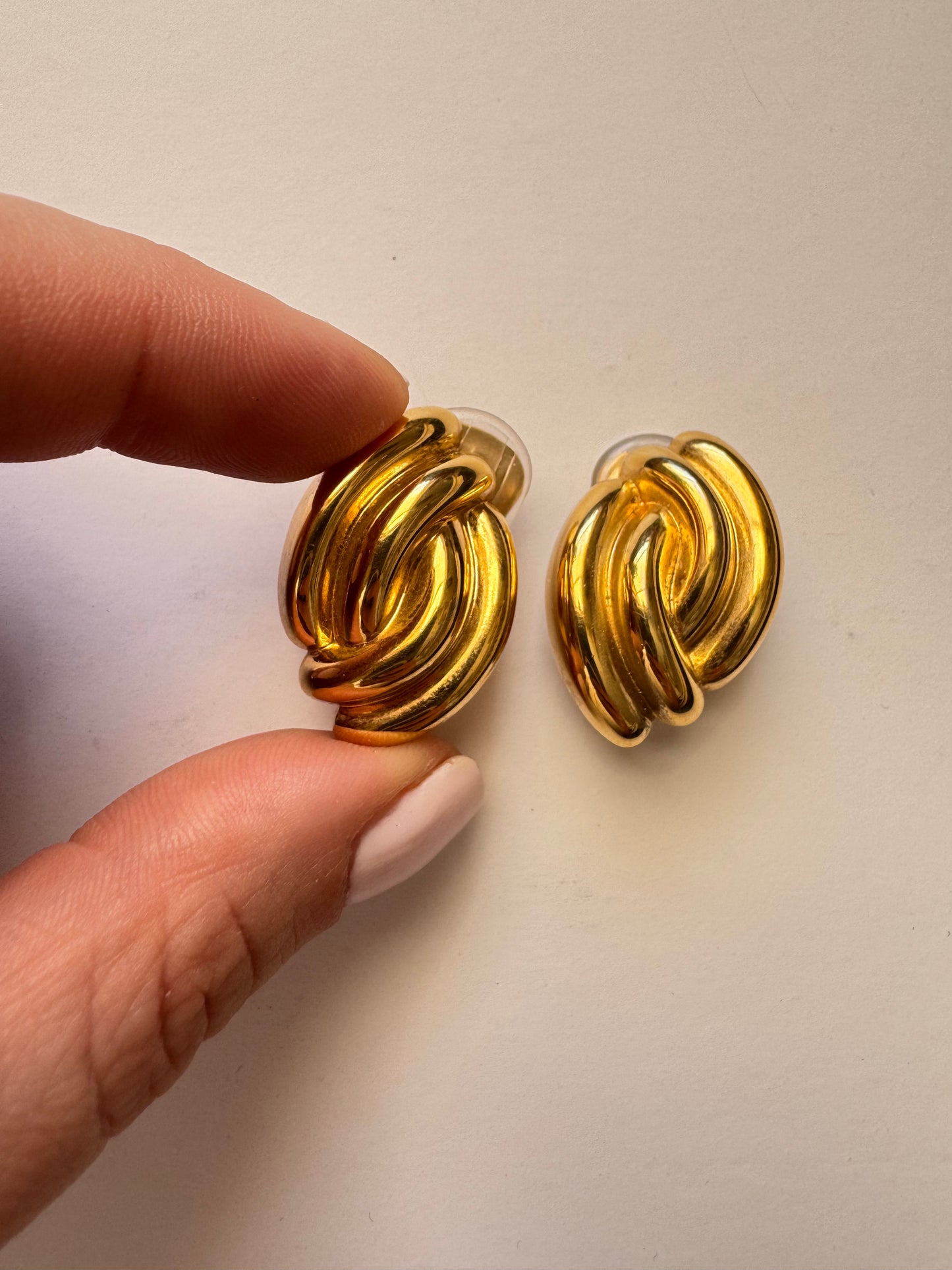 Christian Dior Vintage Gold-Tone Knot Clip-On Earrings