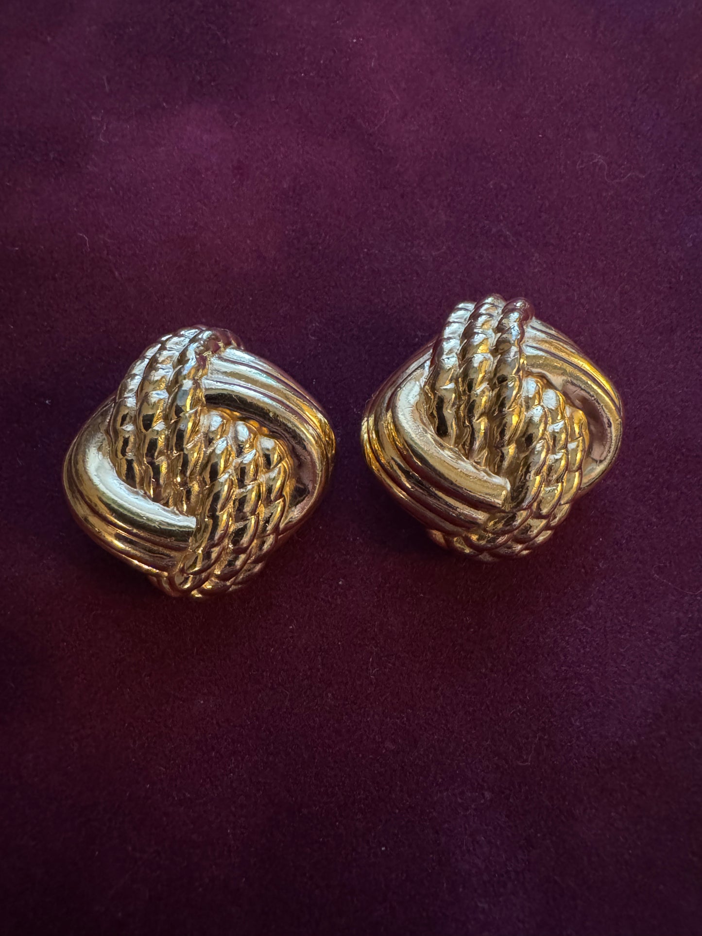 Vintage Ciner Chunky Gold Knot Clip-On Earrings