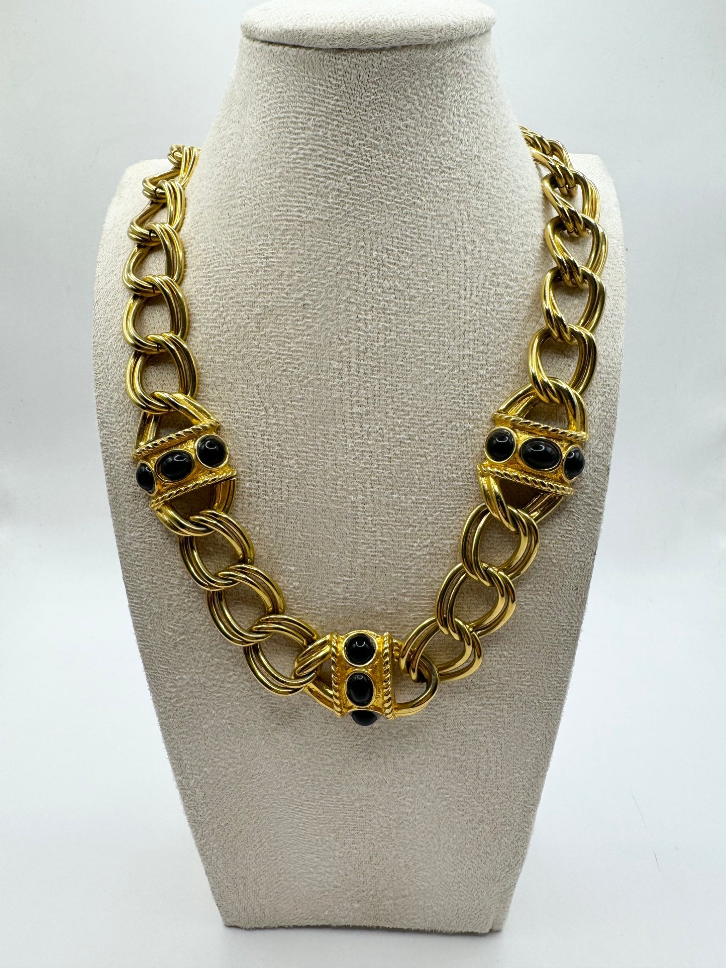 Vintage Chunky Gold Tone Black Lucite Cabochon Necklace