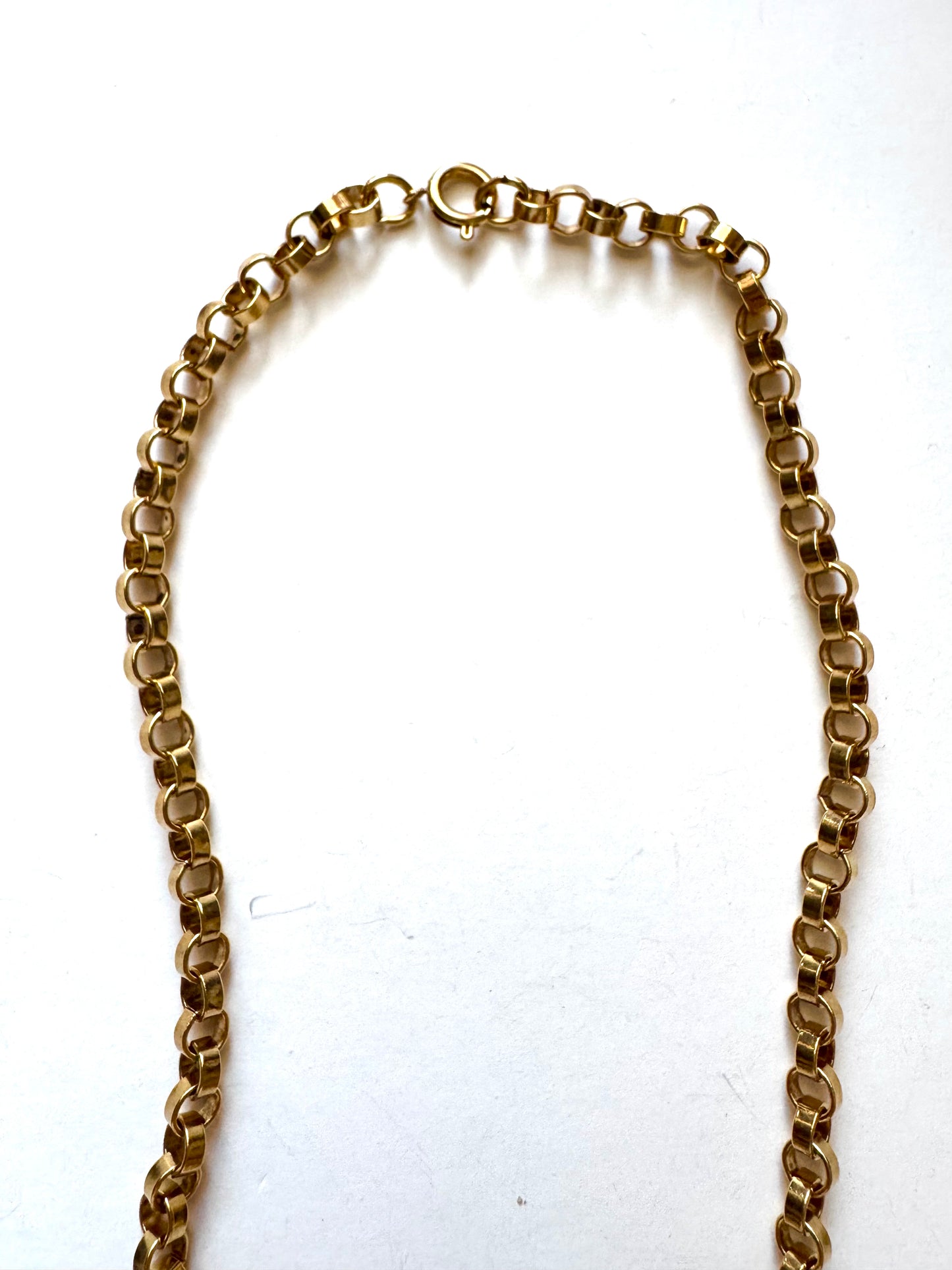 Vintage Jeweled Medallion Pendant Choker Necklace with Emerald Green Center Stone