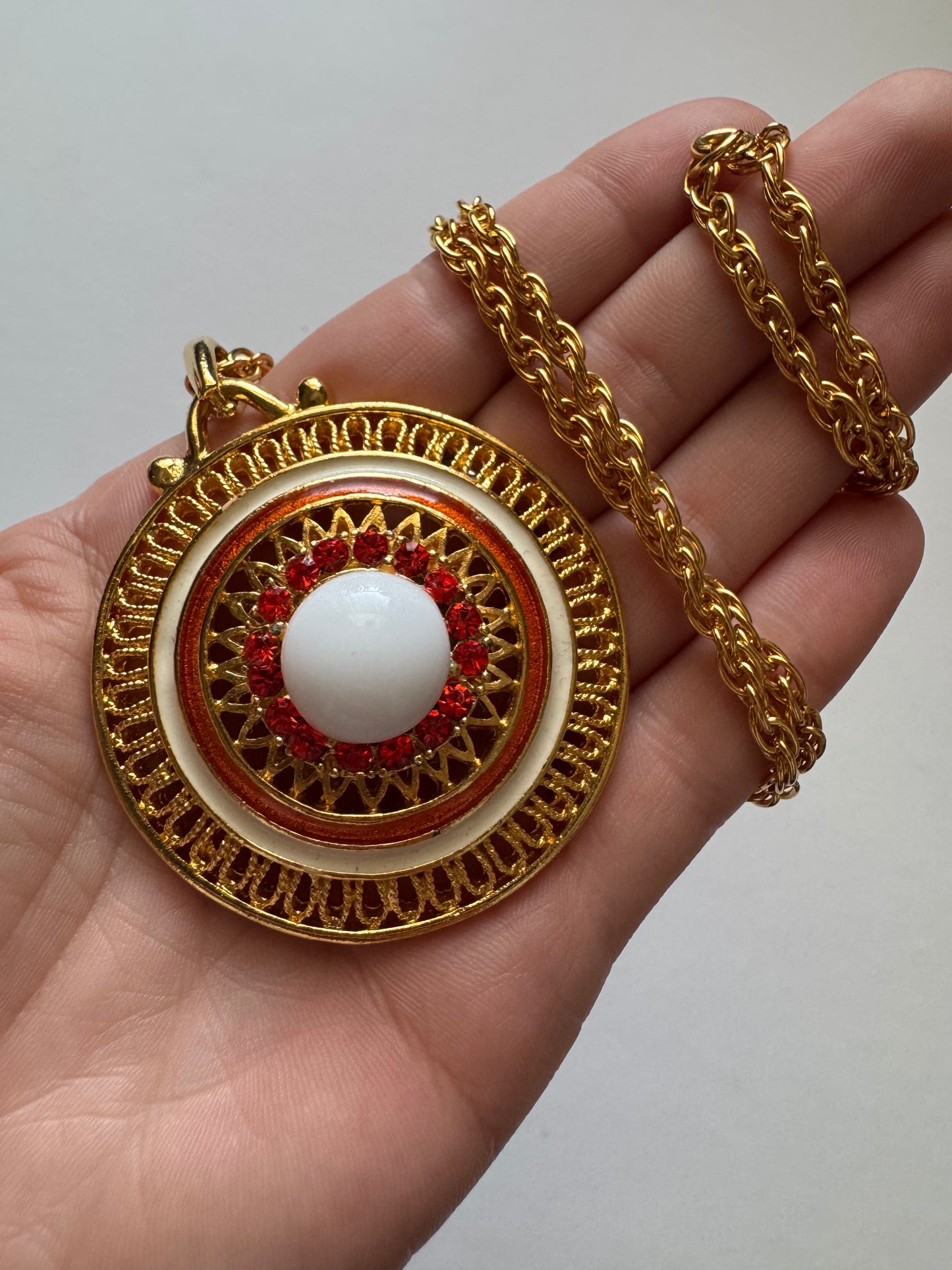 Vintage Enamel & Rhinestone Medallion Pendant Necklace