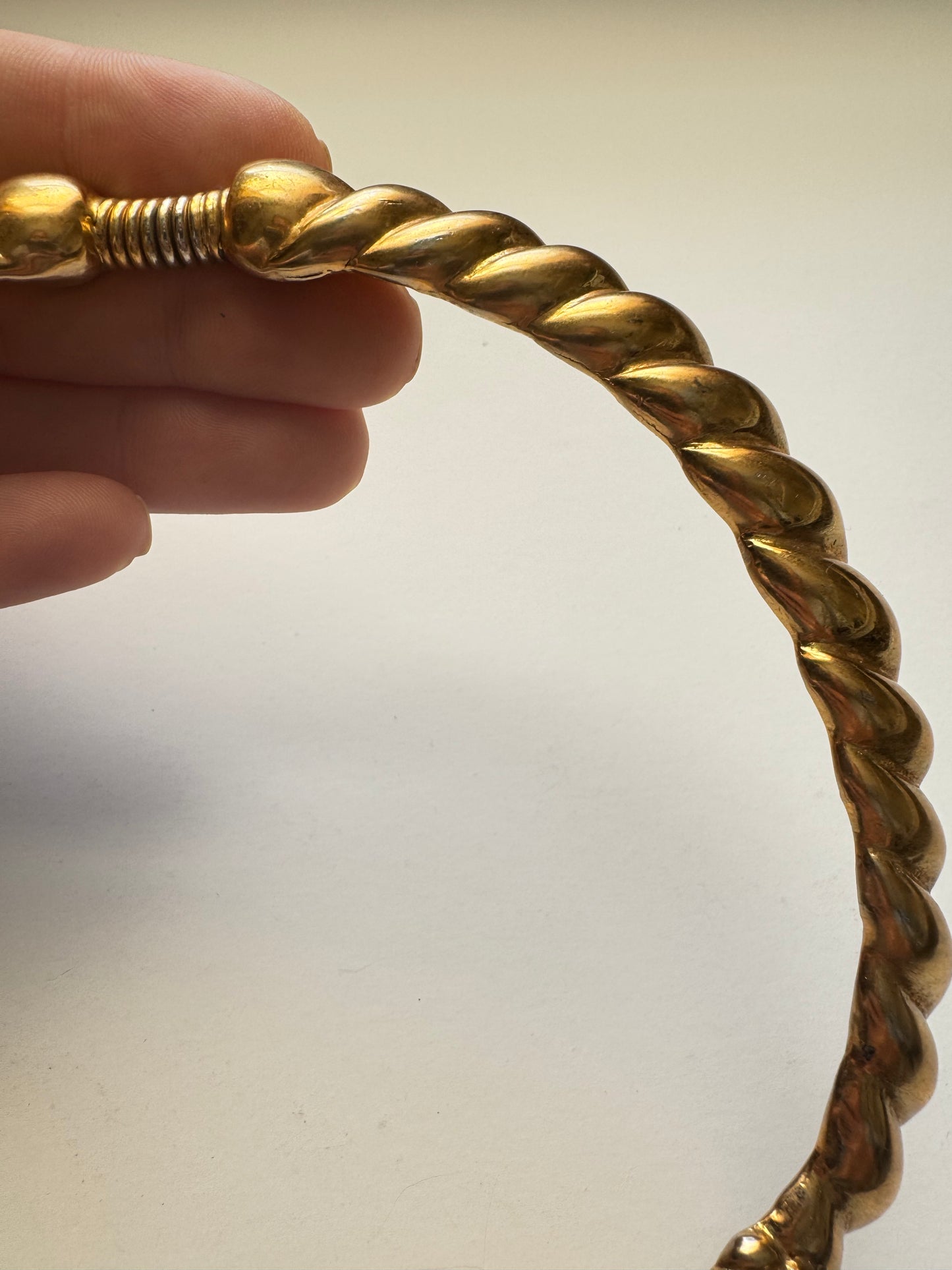 Vintage Bold Gold-Tone Rope Twist Torque Collar Necklace