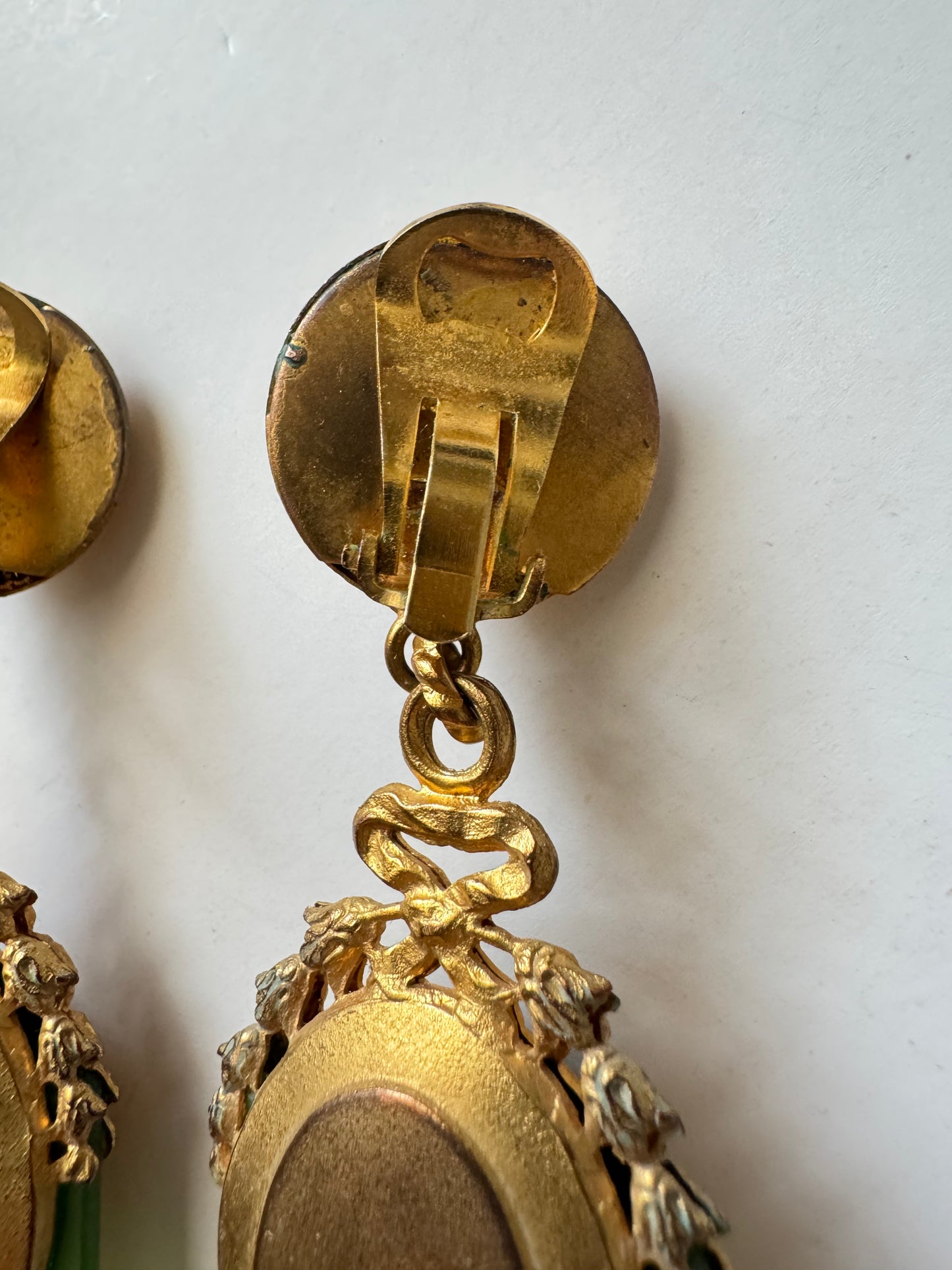 Vintage Linda Levinson Sculptural Gold Clip-On Earrings