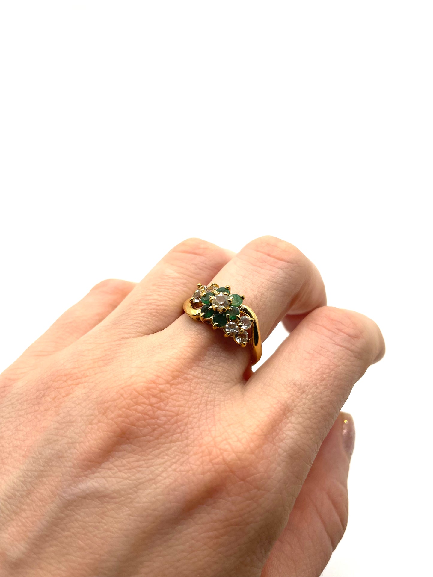 Vintage Gold Tone Emerald Green Clear Rhinestone Ring Size 8