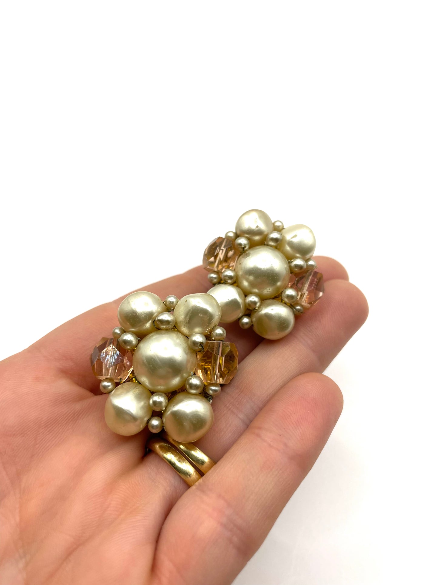 Vintage 1950s Japan Filigree Faux Pearl Clip on Earrings