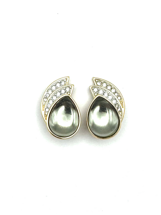 Vintage D.S. Co. Daniel Swarovski Clip on Earrings