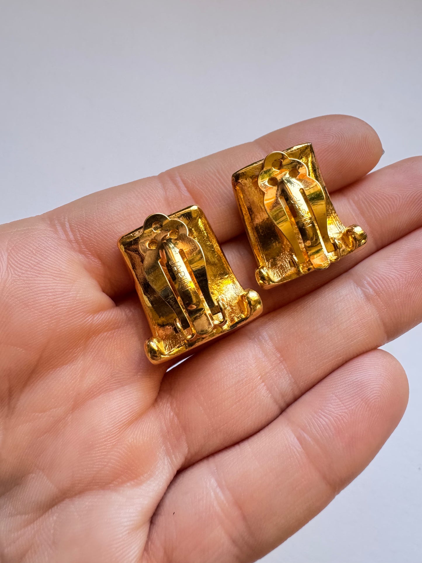 Vintage Jarin Crystal Pavé Clip On Earrings