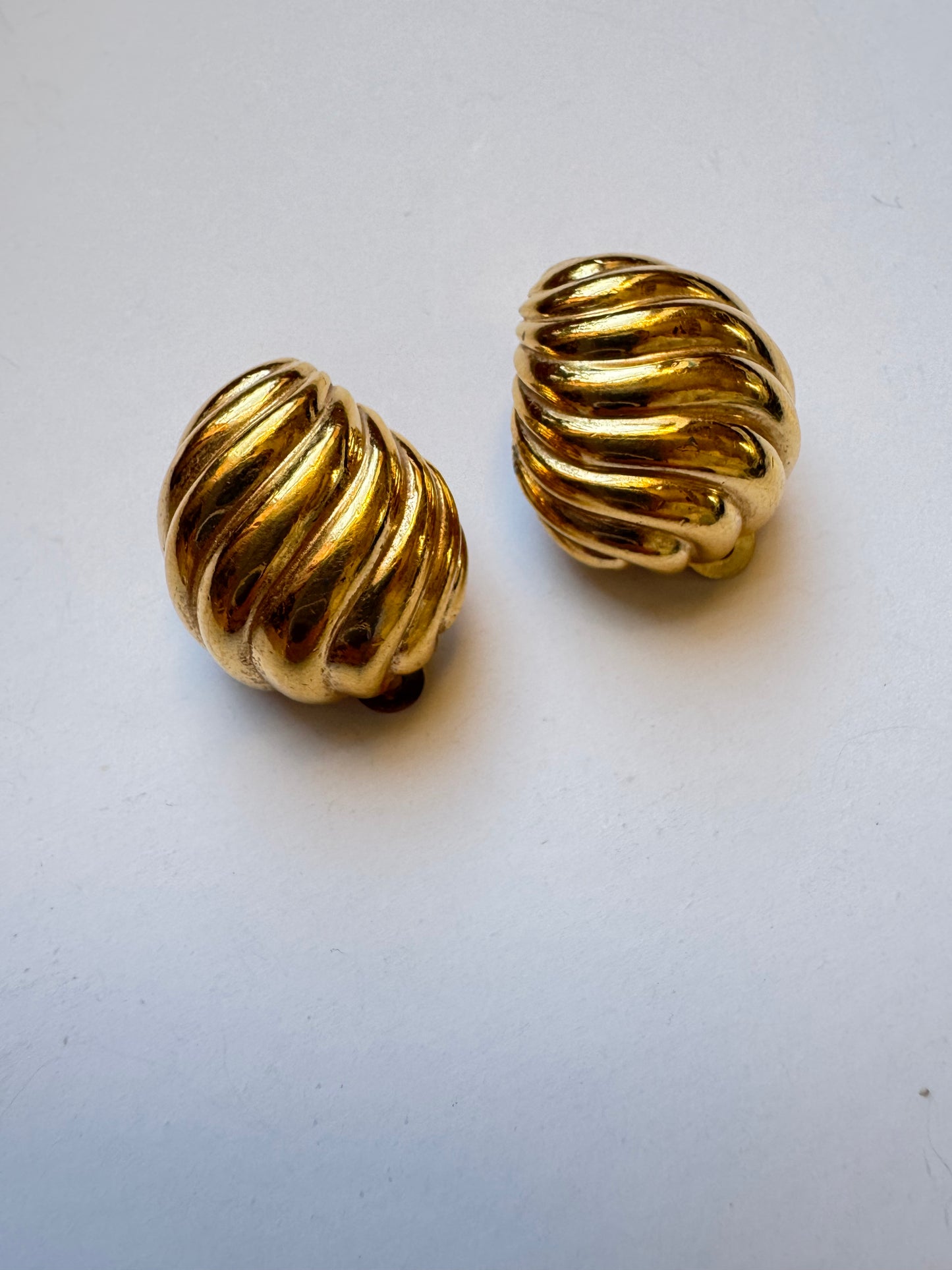 Vintage Ciner Gold Tone Clip On Earrings Sculptural Swirl Design