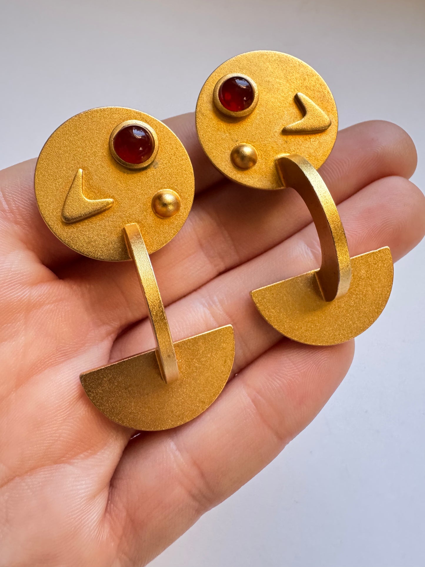 Vintage Karen Hall Abstract Modernist Gold Tone Clip-On Earrings