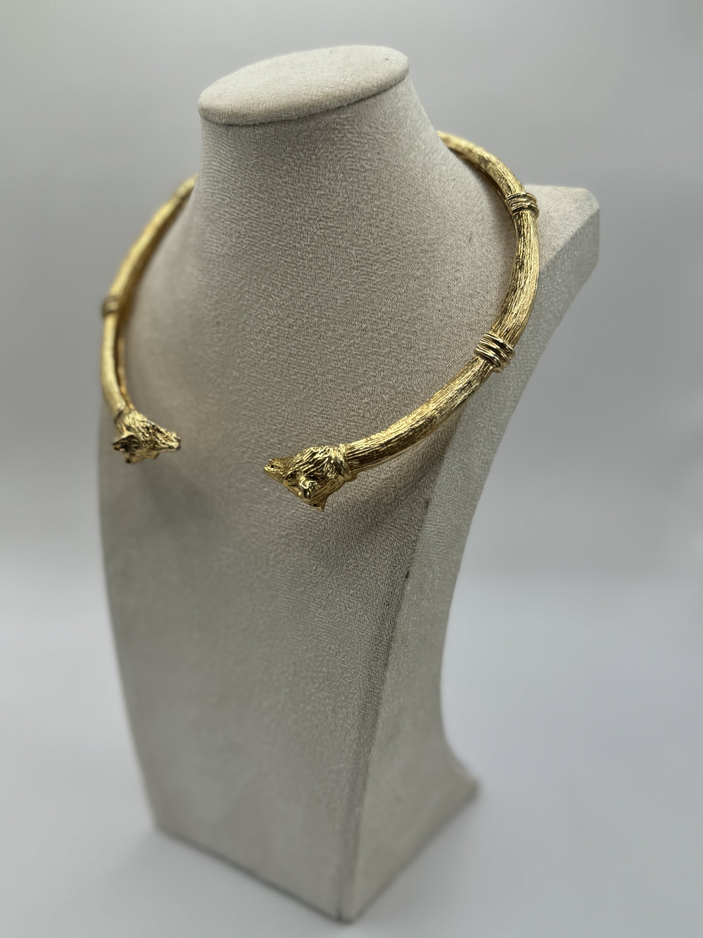 Vintage Fox Head Gold Tone Choker Necklace