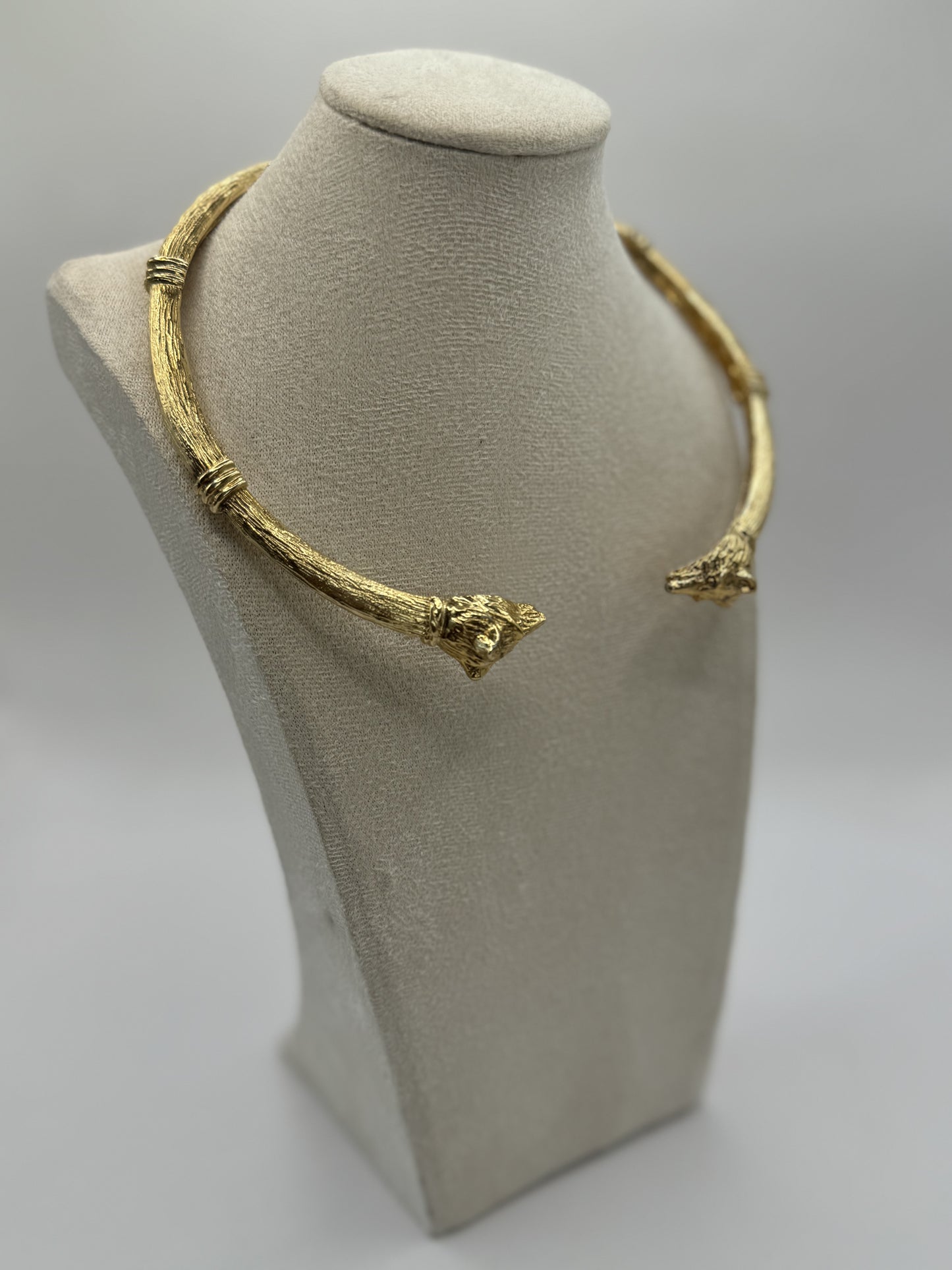 Vintage Fox Head Gold Tone Choker Necklace