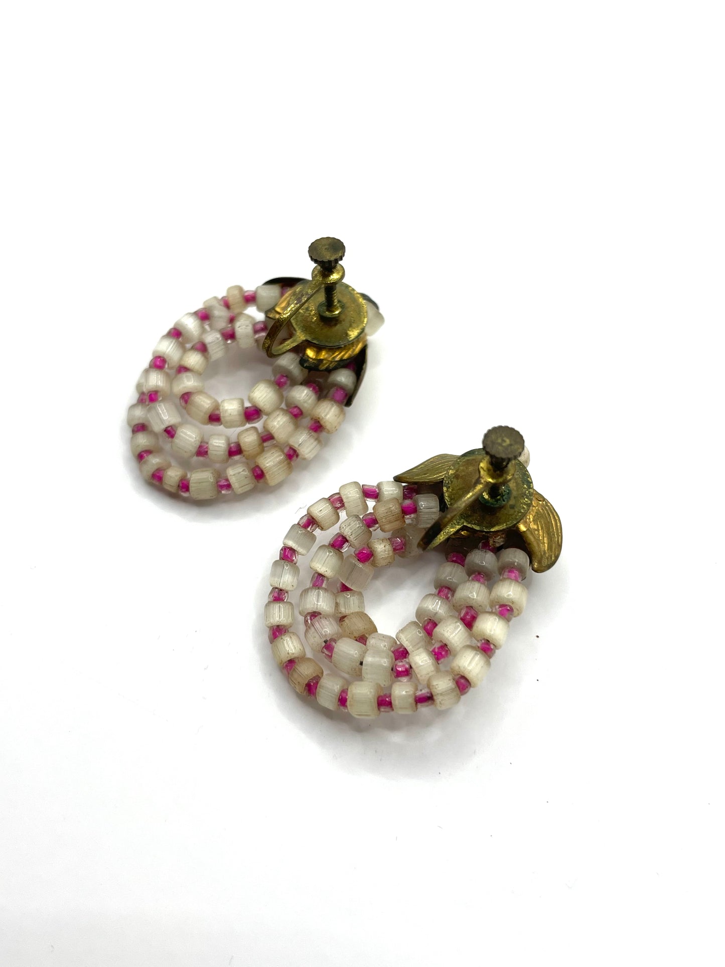 Vintage 1950s Leaf Shape Top and 3 Row Bead Screw on Earrings