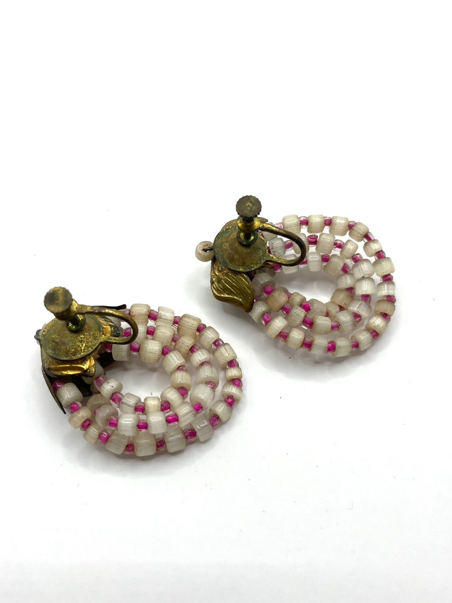 Vintage 1950s Leaf Shape Top and 3 Row Bead Screw on Earrings